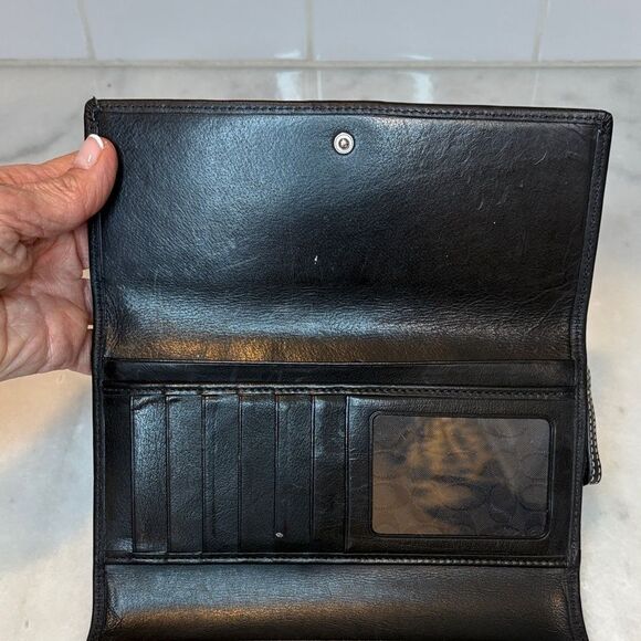 Coach Wallet Signature Stripe Leather Full Sized Wallet (#2) - Picture 14 of 15